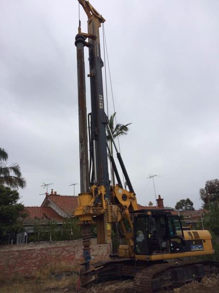 Max Drilling Depth 68m Pile Driving Equipment , Borehole Drilling Machine 5~26