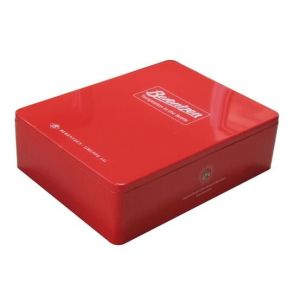 custom printed rectangular tin with plug lid