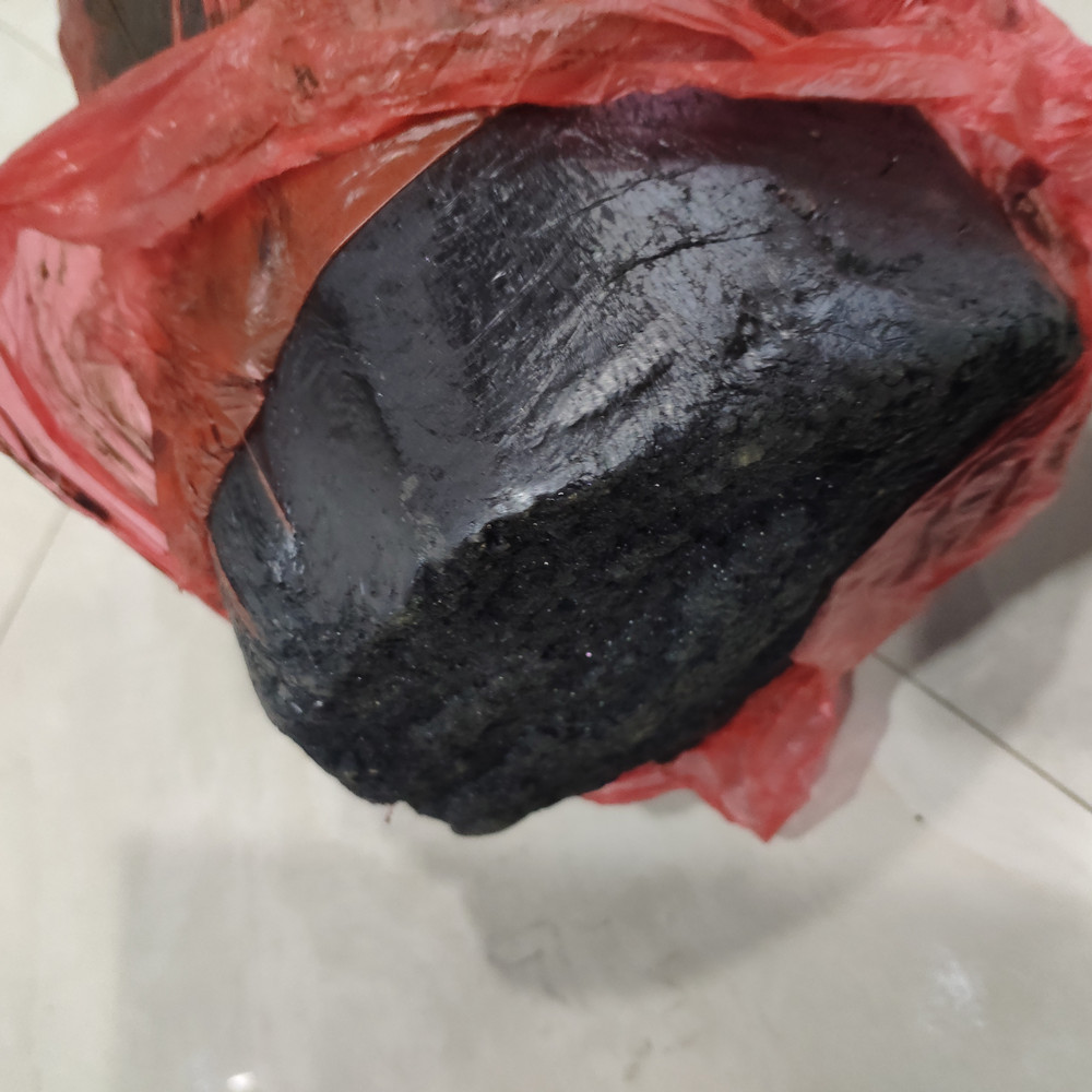 Raw Material Coke Powder Water Free Tap Hole Clay for Alloy Furnace in Refractory Clay