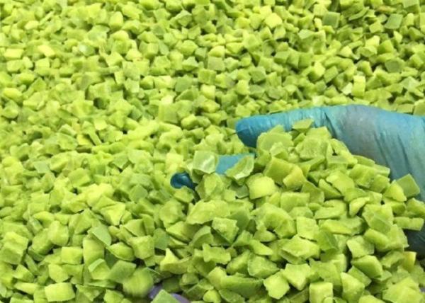 OEM Services 10KG/carton IQF Frozen Green Pepper IQF Frozen Food For Supermarket