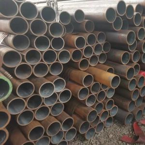 China Hot Rolled And Cold Drawn Galvanized Tube Carbon Steel Sealess ASTM A106B B36.10 A53B Pipe on sale