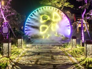 China Theme Park Professional 200w Custom Gobo Light Led Effect Gobo Projector factory