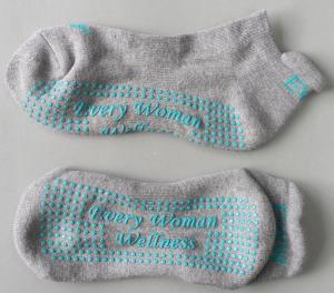 China Knitted Yoga Grip Socks Better Body Movements Control With Jacquard Logo factory