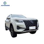 White Nissan Paladin 5 Seater Pickup Truck 2.0L-2.5L 4WD SUV