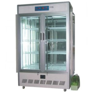 China Never Deformation Aging , Never Rust Artificial Climate Incubator factory