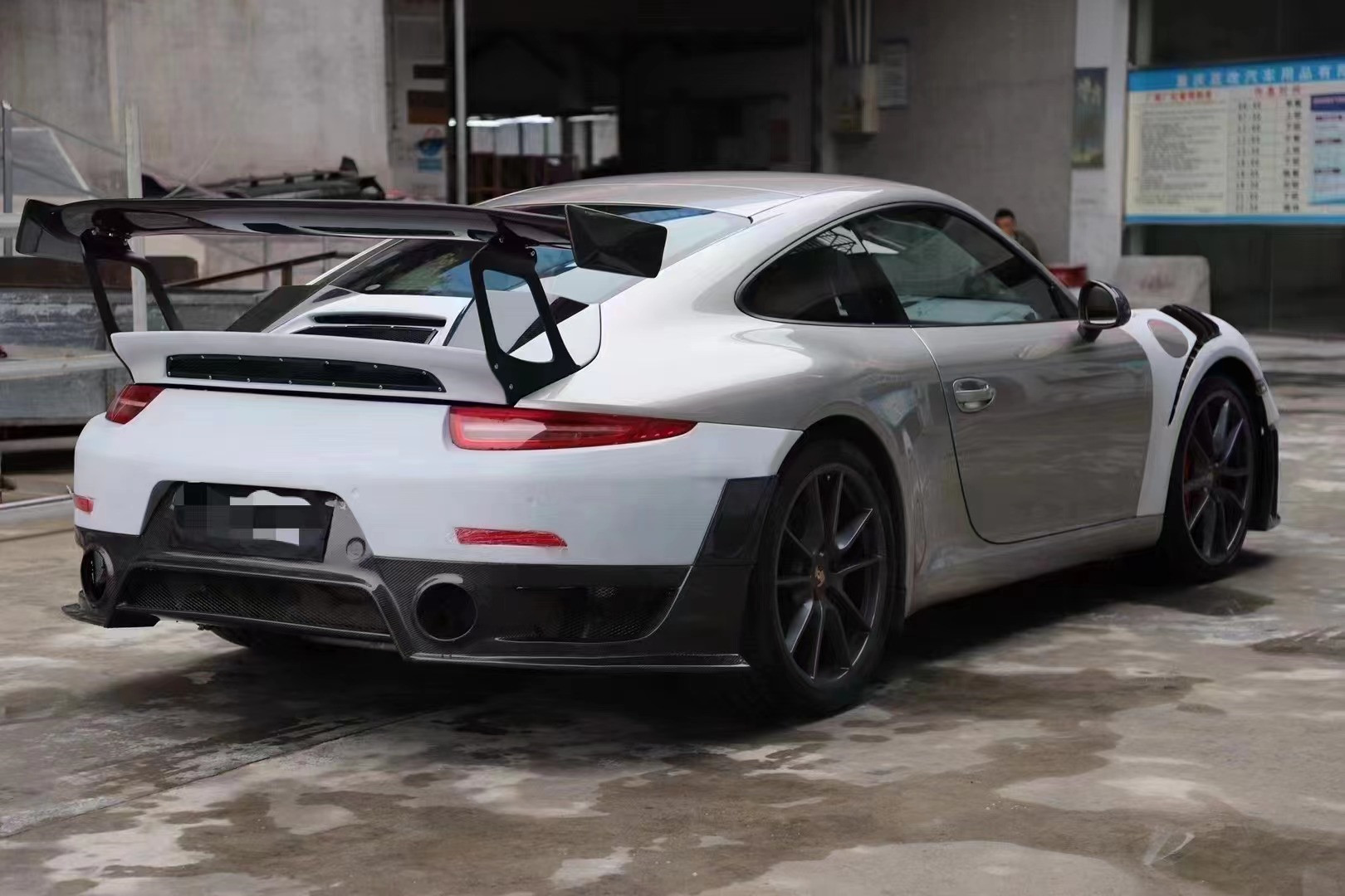 Auto Parts for Porsche 911 991.1 Upgraded GT2RS Body Kit 991.1 Upgraded GT2RS Front and Rear Bumper Spoiler Body Kit