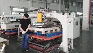 China Fast Feeding Speed Automatic Loading Machine , Weight Lifting Equipment factory