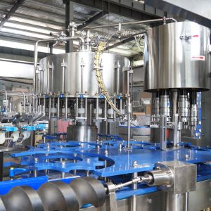 6000BPH 500ml Fruit Juice Filling Machine Integrate Bottling Rinsing