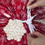 Recyclable Colorful Plastic Gift Wrap Bags , Jumbo Christmas Gift Bag