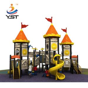 China OEM Castle Curved Large Playground Slide For Amusement Park factory