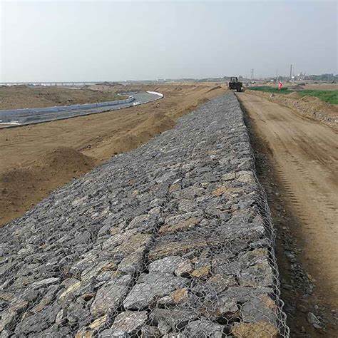 Galvanized 2.7mm Galfan Gabion Cage For Roadway Protection