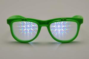 China Green Frame Plastic Diffraction Glasses , Flip Up Fireworks Glasses factory