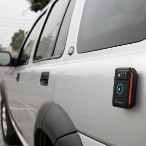 China SOS Alarm Mini GPS GSM Car Tracker , GPS Magnetic Tracking Device Waterproof IP67 factory