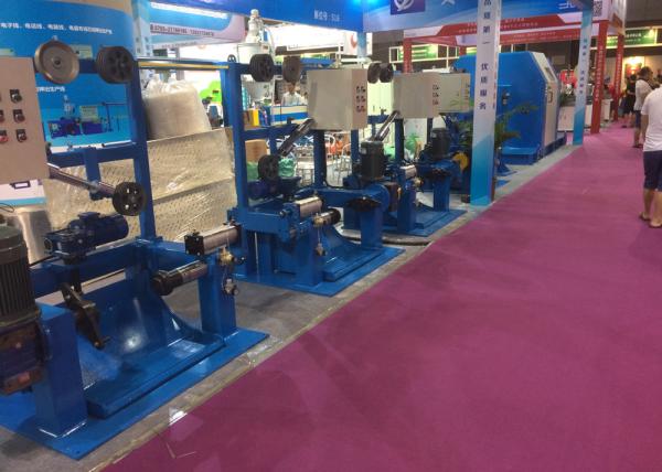 High Speed Low Voltage Electric Wire Extruder Machine 1.5 Cable Extruder