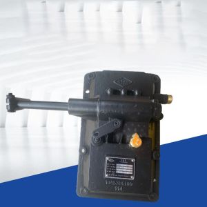 China Qijiang Bus Transmission Parts Gearbox Upper Cover Assembly 1045306100 on sale