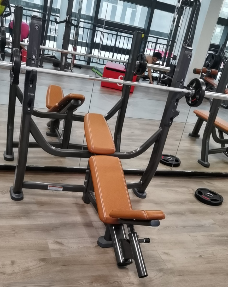 ODM Commercial Grade Gym Equipment Incline Weight Lifting Bench Press