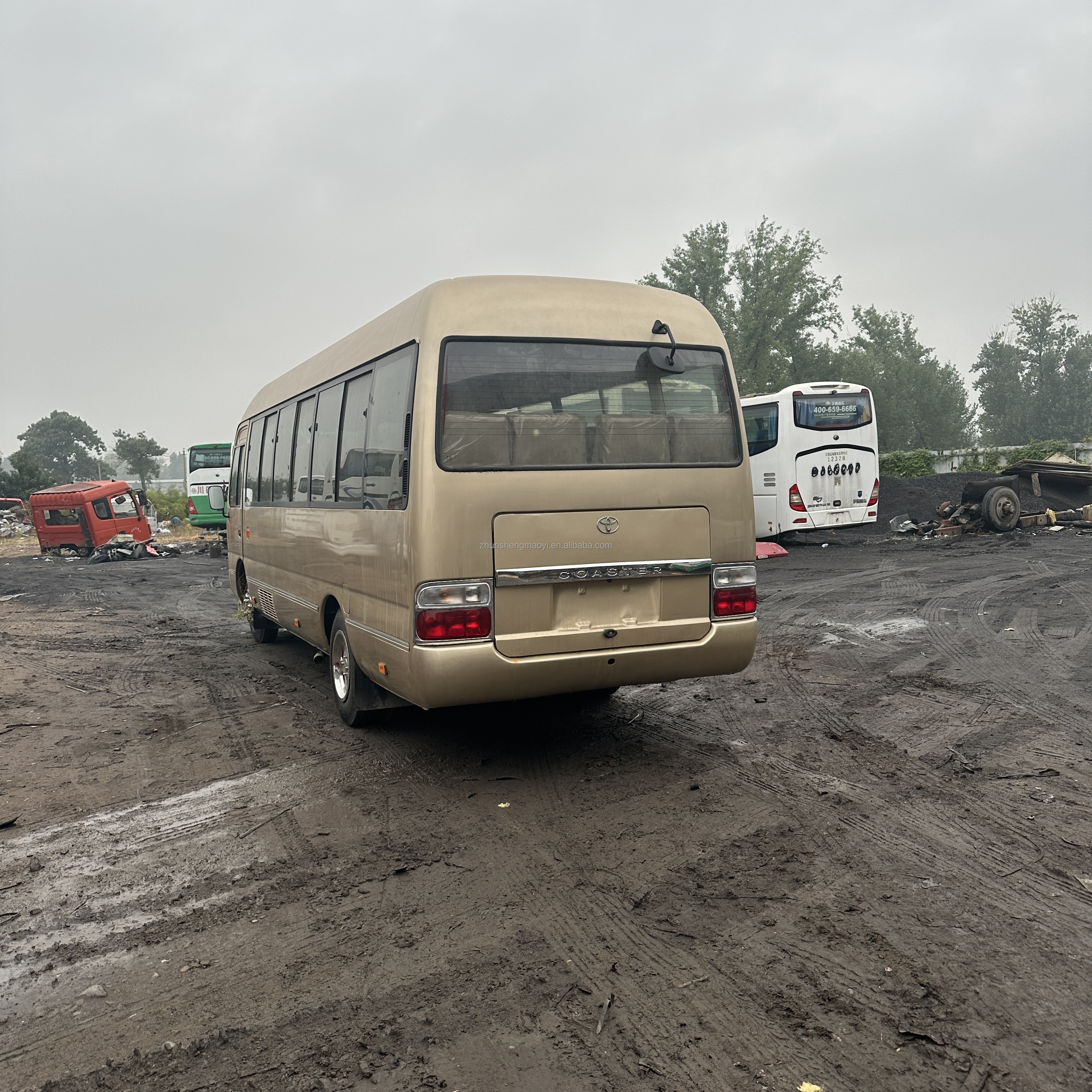 Fuel Type Diesel 6GR Engine Used Toyota Coaster Bus with 12-23 Seats and Left Hand Drive
