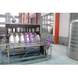 Belt Capping Type Wine Bottle Filler With Cap Lifter Level Filling Controlled