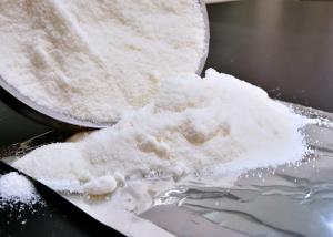 China Distilled Monoglyceride E471 Glycerol Monostearate GMS 95% Monoglyceride Food factory