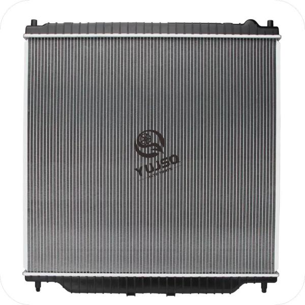 Aluminum Core Plastic Tank Radiator for Scania PGRT Series 2003-