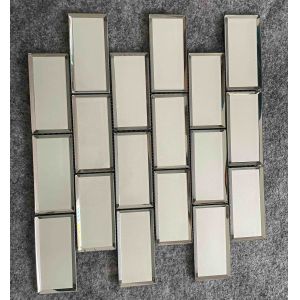 China 300x300mm Glass Mosaic Tile for Swimming Pools Iridescent Surface factory