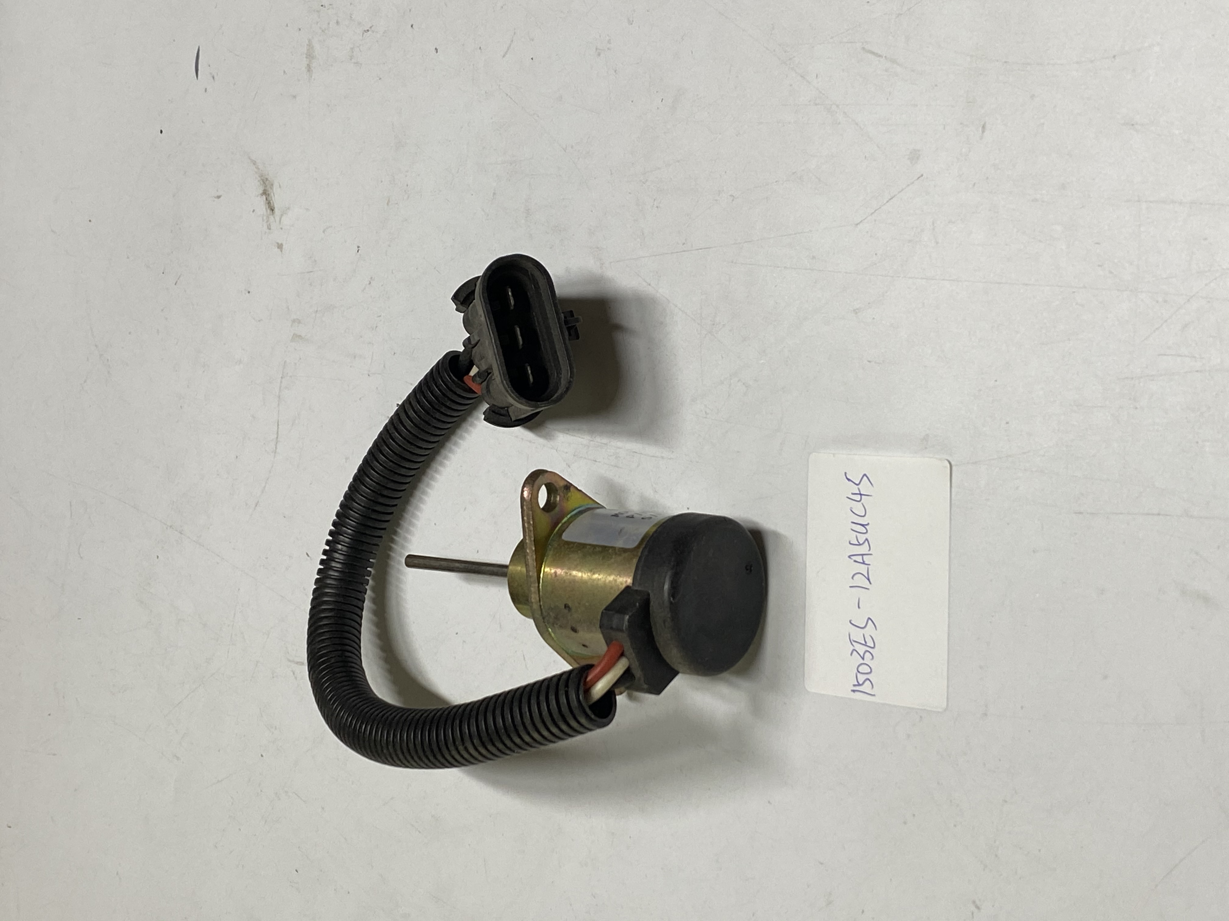 Construction Works 12V Fuel Shutoff Solenoid Valve for Diesel Engine Pump 1503ES-12A5UC4S