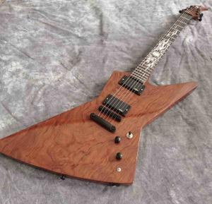 China Rosewood Fingerboard Sun Inlays Fingerboard Electric Guitar in Brown with Black Hardware factory