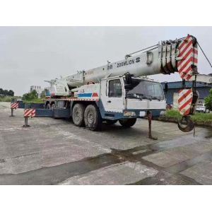 China ISO9001 Certified Direct Supply Zoomlion 80 Ton Knuckle Boom Crane Truck Mounted Crane factory