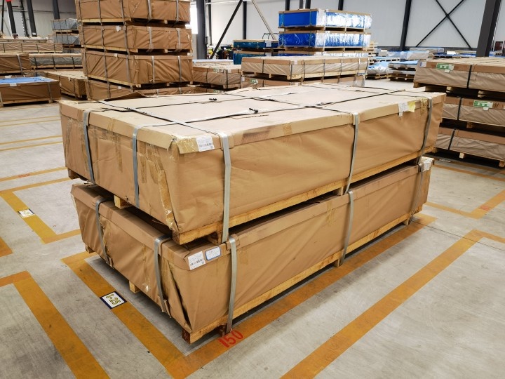 package-img