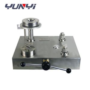 China Hydraulic Balancing Machine Dead Weight Tester High Pressure 0.6MPa factory