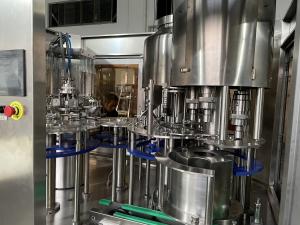 China PLC 15000BPH Pure Water Pet Bottle Filling Machines factory