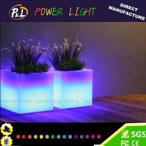 China Garden Plastic Led Cube Flowerpot 40 × 40 × 40 cm with Remote Control factory