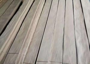 China Natural Russia White Ash Wood Veneer Plywood Crown Cut For Furniture factory