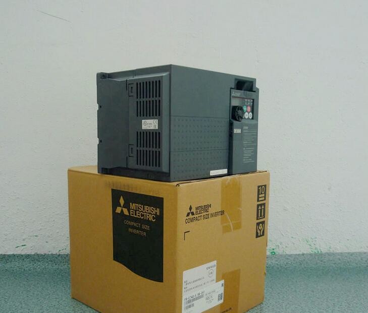 NEW Mitsubishi Inverter FR-E740-5.5K-CHT E700 Series Frequency Inverter 5.5KW 380V
