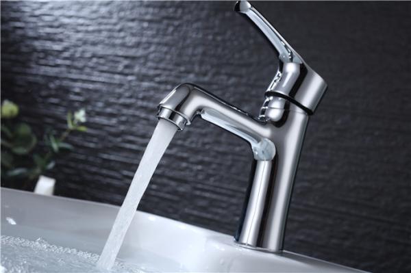Single Lever Contemporary Sink Faucets Chrome Plated Finish With Extra Large