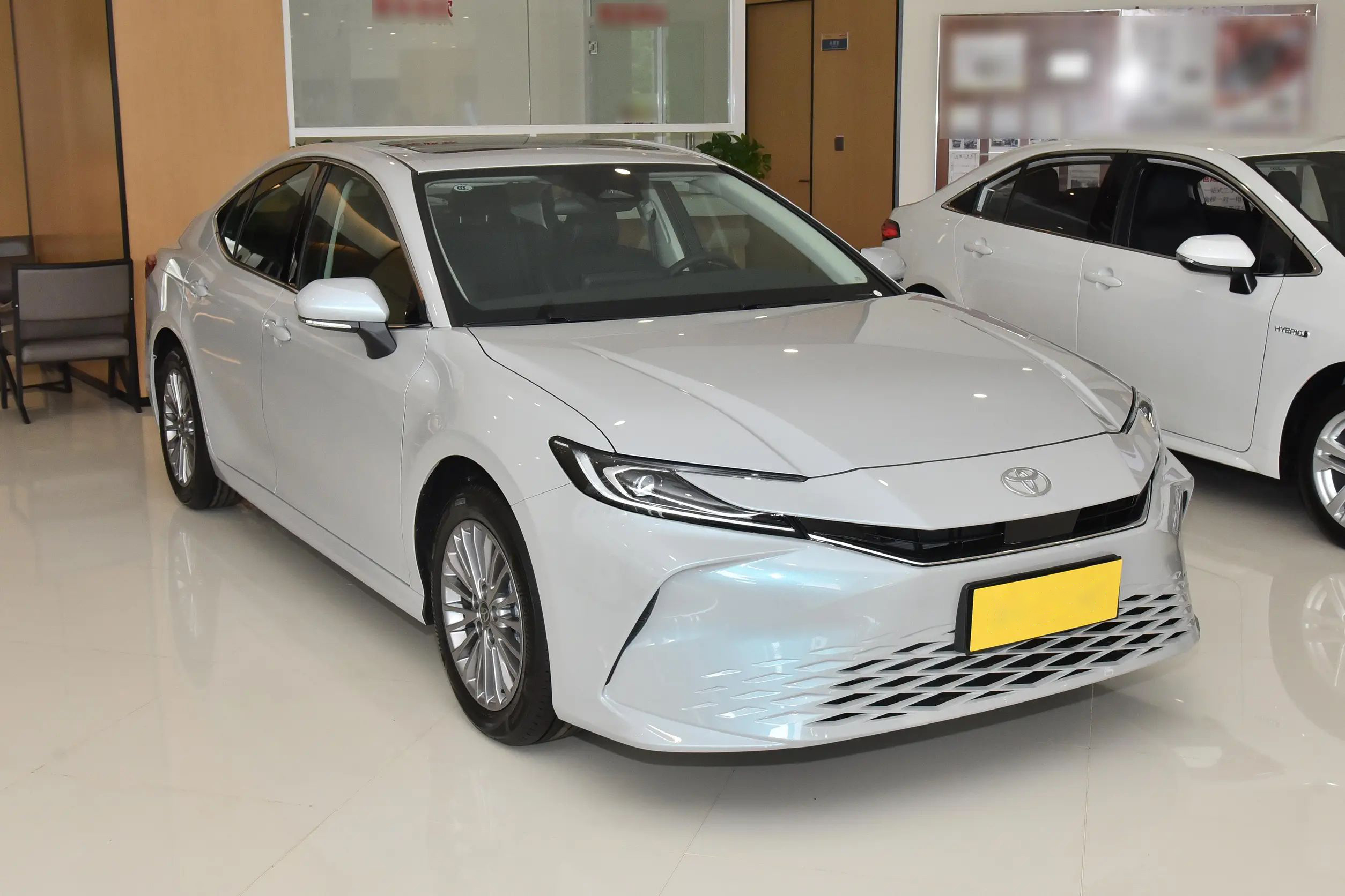 2024 Toyota Camry Sedan Elite Edition High Speed Gasoline Car 4-door 5-seater Body Structure