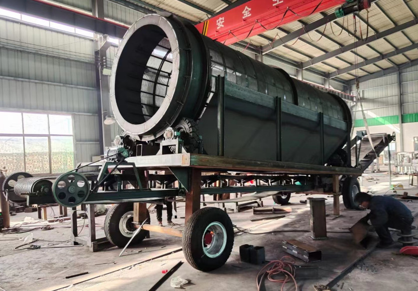 10 20 30 50 T/H Vibrating Screening Machine Quarry Sand Gravel Rotary Trommel Screen