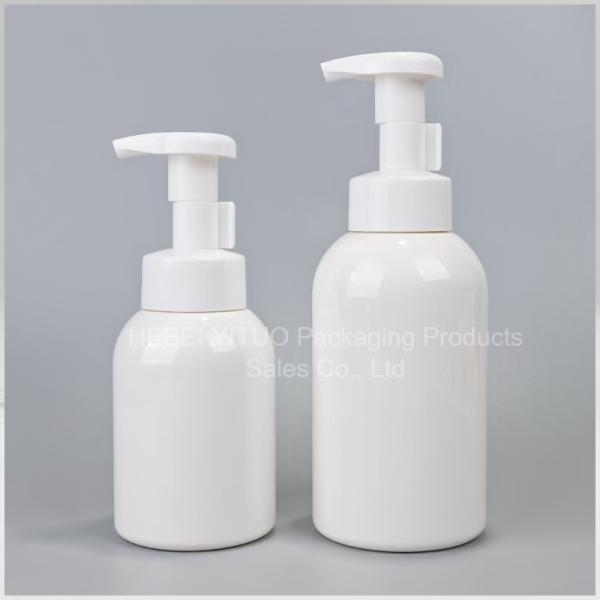 China Reusable Empty White Plastic Shampoo Container / Custom Shampoo Bottles factory