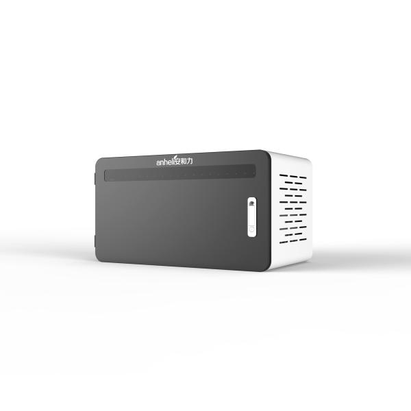 China Desktop Model 18 Ports USB Charging Cabinet for Ipads with Lockable Front Door and 5V 2.4A Power Outlets factory