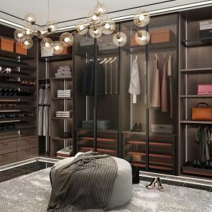 China Modern Fitted PVC Walk In Garderobe Robe Cupboards MDF Ready Made factory