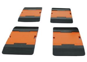 China 4 Sensors Portable Scales To Weigh Trucks , Axle Weighing System 220V / 50Hz Power factory
