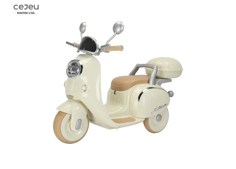 Ride-on Yellow Colour Recommended for Children +3 Years with Wheels and Carrying Handle
