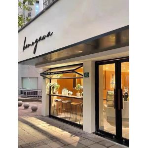 Serenity Evening Relaxation Folding Window Designed for Sunset Color Appreciatio