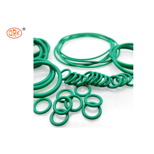 70 ShoreA Green FKM O Ring for Automotive Industry With Oil Resistance