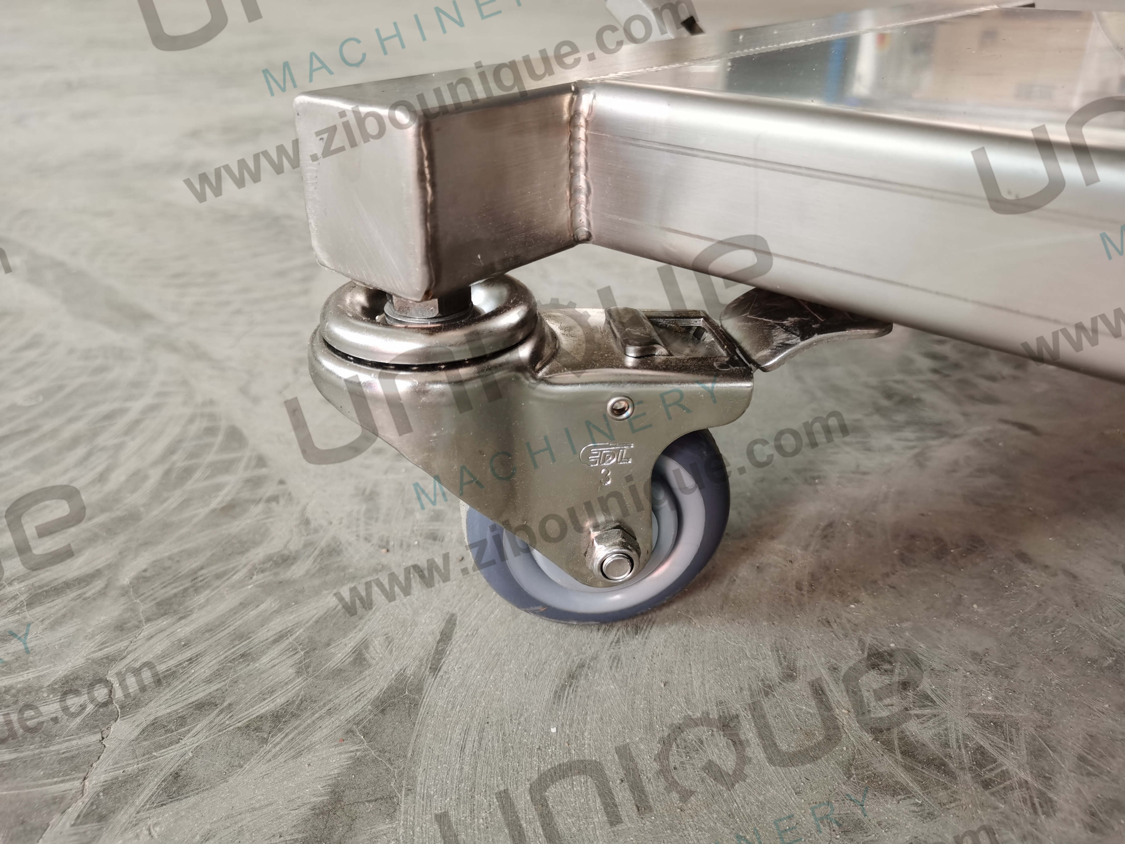 Stainless Steel 304 Peeling Machine for Root Vegetables like Potato Carrot and Radish