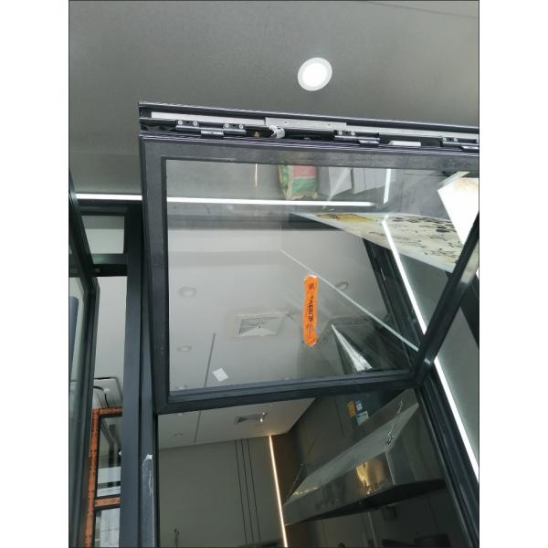 Guard Condensation Resistant Folding Window Technology Maintaining Clarity During Winter Temperature Fluctuations