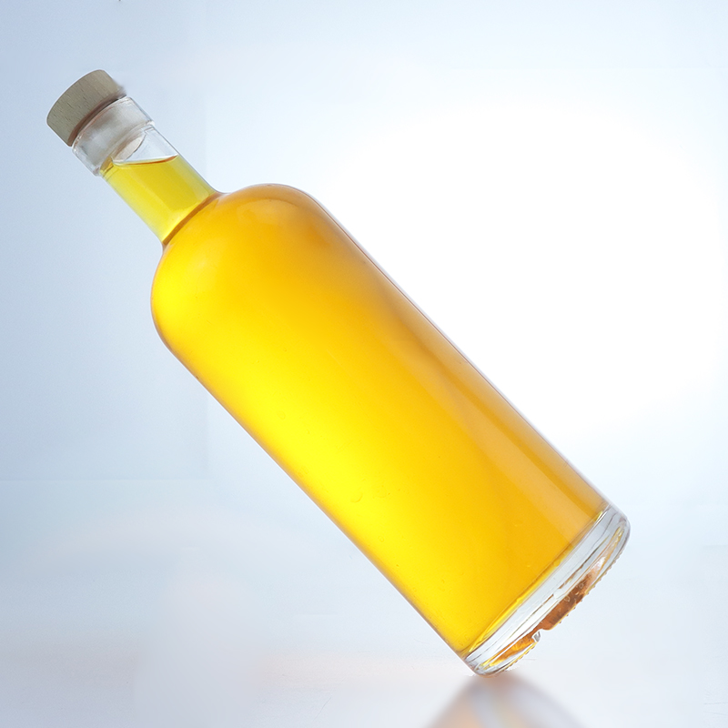 Glass Base Material Screw Cap Sealing Type Spirit Bottle for Whisky Vodka Tequila Gin Rum