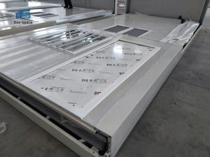 China 20ft 40ft Fold Out Container Homes , Prefab Container Homes For Construction Site factory