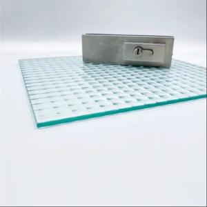 China Cut Deep Processing 6mm Black Painted Glass Table Top for Living Room Decoration factory