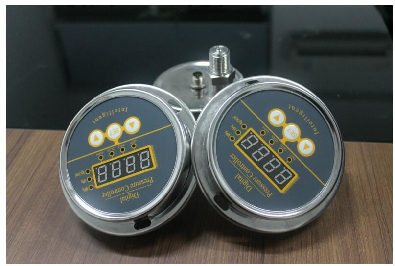 HPC-2000 4 relays/PNP/Analog signal/RS485 optional Local display pressure controller and guage